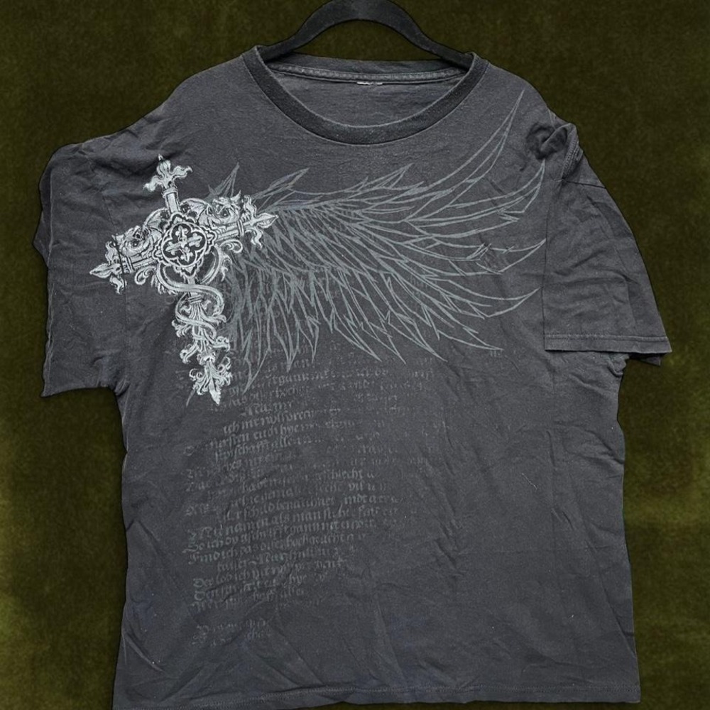 Y2K Gothic Cross Angel Wings Graphic Tee - Modern XL